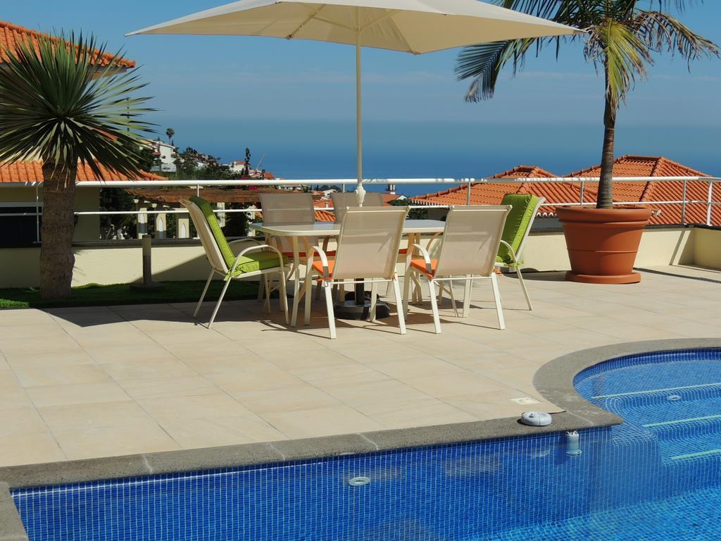 Studio Flat With Pool Funchal  Bilik gambar
