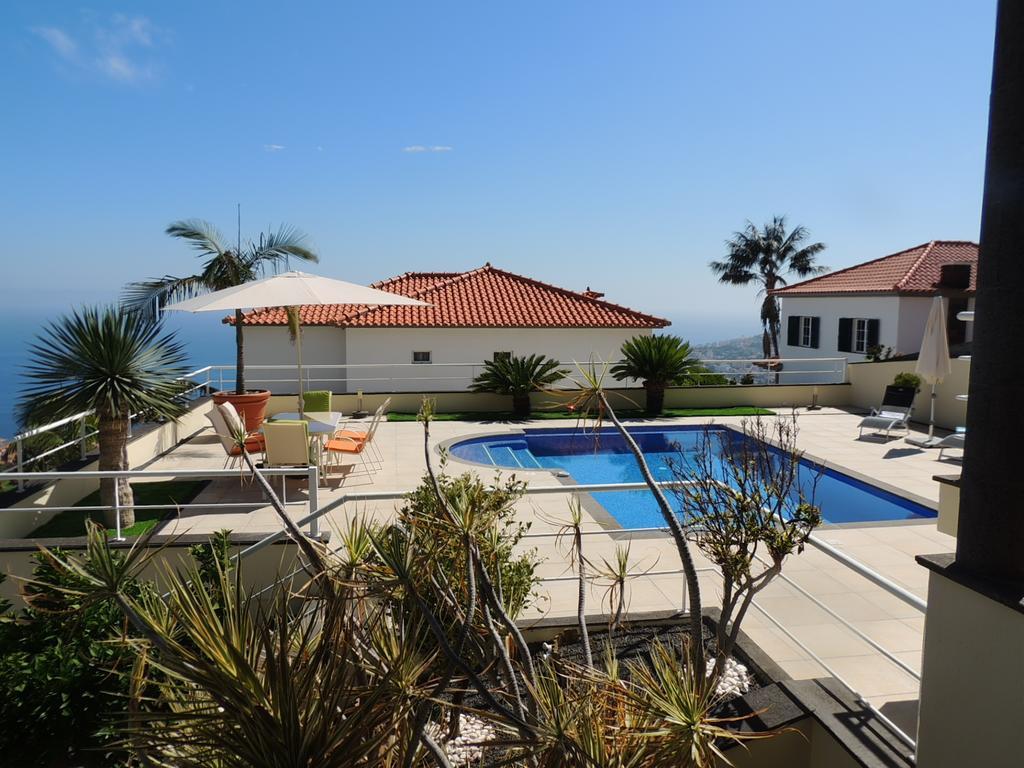 Studio Flat With Pool Funchal  Bilik gambar