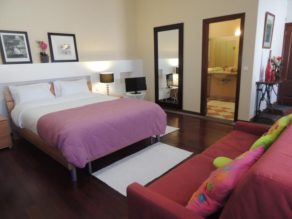 Studio Flat With Pool Funchal  Bilik gambar