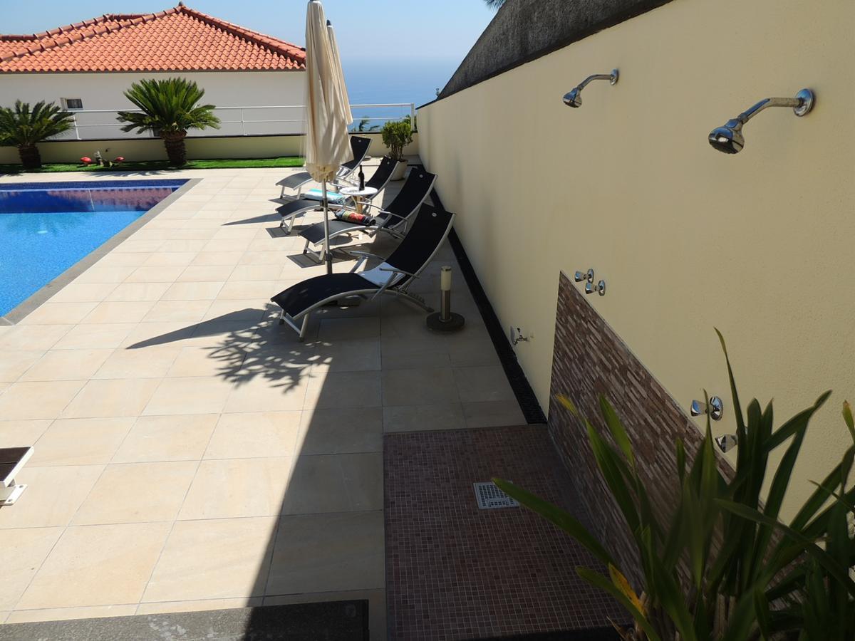 Studio Flat With Pool Funchal  Luaran gambar